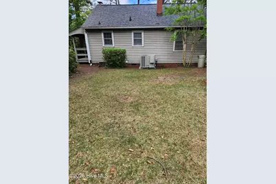 340 E Delaware Avenue, Southern Pines, NC 28387 - Photo 17