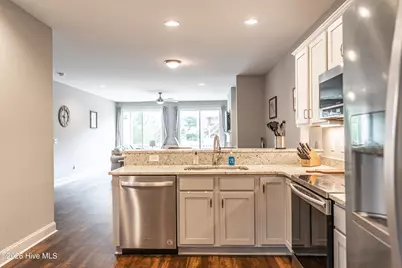 535 Lighthorse Circle, Aberdeen, NC 28315 - Photo 5
