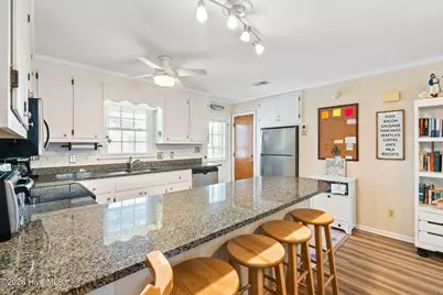 411 34th Street, Sunset Beach, NC 28468 - Photo 15