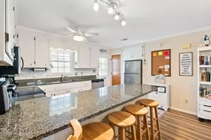 411 34th St, Sunset Beach, NC 28468 - Photo 15