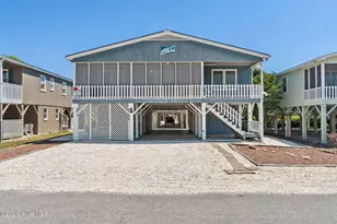411 34th St, Sunset Beach, NC 28468 - Photo 1