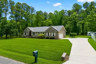 519 Boundaryline Dr NW, Calabash, NC 28467 - Photo 1