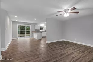 236 White Oak Blvd, Jacksonville, NC 28546 - Photo 3