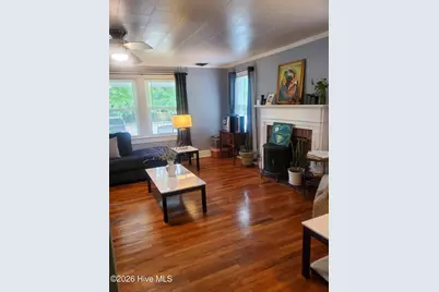 305 Glenwood Drive, Greenville, NC 27834 - Photo 9