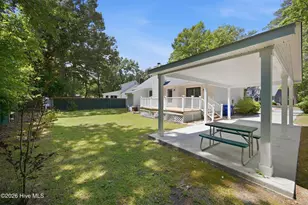 305 Baytree Dr, Greenville, NC 27858 - Photo 11