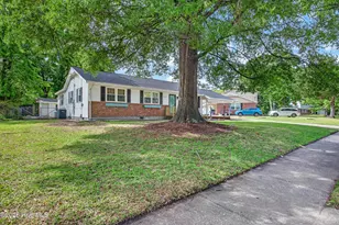 1115 Clifton Rd, Jacksonville, NC 28540 - Photo 3