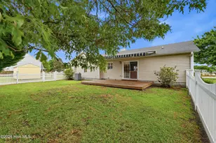 201 Candler Ct, Richlands, NC 28574 - Photo 29