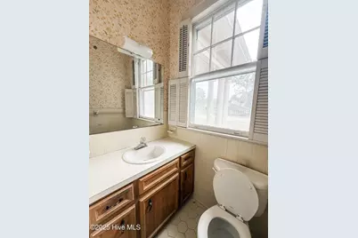 103 S Pender Street, Fremont, NC 27830 - Photo 9