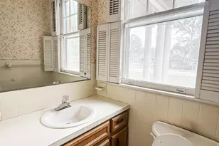 103 S Pender St, Fremont, NC 27830 - Photo 9