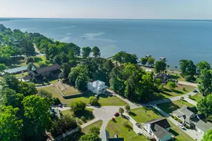 109 Weaver Dr, Lake Waccamaw, NC 28450 - Photo 65