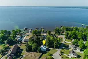 109 Weaver Dr, Lake Waccamaw, NC 28450 - Photo 63