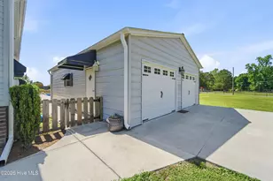 545 Koonce Fork Rd, Richlands, NC 28574 - Photo 5