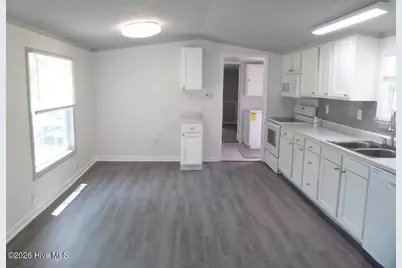 2408 Moore Avenue, New Bern, NC 28562 - Photo 7