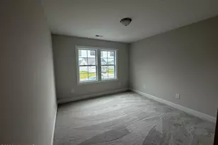 1005 Finn Ct, Greenville, NC 27834 - Photo 7