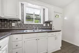 774 Pinewood Dr, Jacksonville, NC 28546 - Photo 27