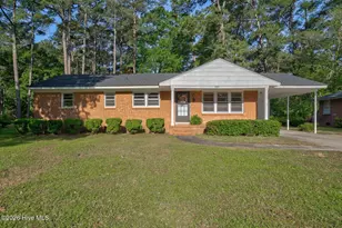 737 W Haven Blvd, Rocky Mount, NC 27803 - Photo 1