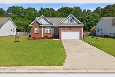 2752 Barefoot Lane, Winterville, NC 28590 - Photo 5
