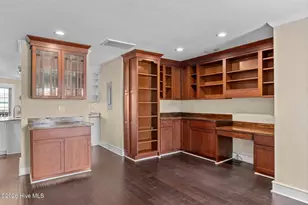 8711 Plantation Dr, Emerald Isle, NC 28594 - Photo 5