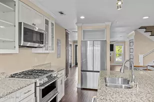 8711 Plantation Dr, Emerald Isle, NC 28594 - Photo 9