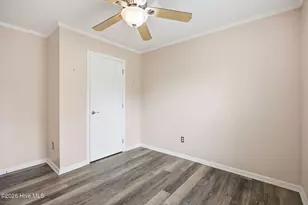 100 Foxrun Dr, Hampstead, NC 28443 - Photo 27