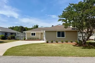 6043 Cedar Ridge Dr, Wilmington, NC 28405 - Photo 1