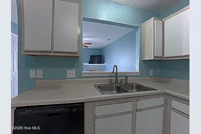 401 Timberlake Trail, Jacksonville, NC 28546 - Photo 13