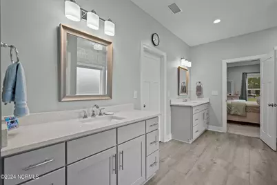 2463 Hoover Road, Hampstead, NC 28443 - Photo 19