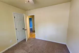 105 Briarwood Ct, Jacksonville, NC 28546 - Photo 11