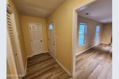 105 Briarwood Court, Jacksonville, NC 28546 - Photo 3