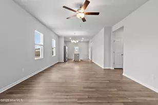 1078 Hanson Dr, Leland, NC 28451 - Photo 5