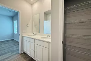 1050 Hanson Dr, Leland, NC 28451 - Photo 9
