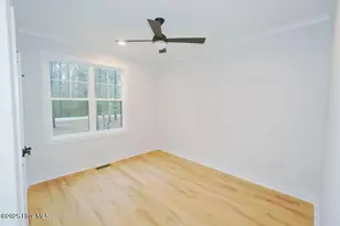663 Loblolly Dr, Vass, NC 28394 - Photo 5