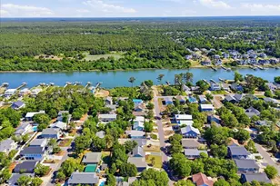 147 NE 19th St, Oak Island, NC 28465 - Photo 53
