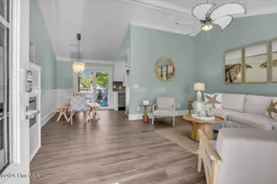 147 NE 19th St, Oak Island, NC 28465 - Photo 5