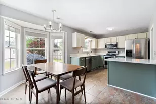 1300 Maple Ridge Rd, Wilmington, NC 28411 - Photo 11