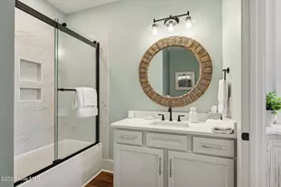204 Back St, Newport, NC 28570 - Photo 31