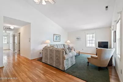 309 Greenville Avenue, Carolina Beach, NC 28428 - Photo 15