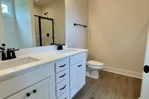 105 Spring Meadows Dr, Aberdeen, NC 28315 - Photo 21