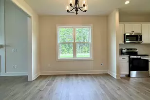 105 Spring Meadows Dr, Aberdeen, NC 28315 - Photo 3