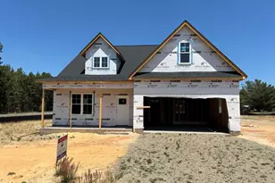 105 Spring Meadows Dr, Aberdeen, NC 28315 - Photo 1