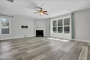 676 Majestic Oaks Dr, Hampstead, NC 28443 - Photo 17