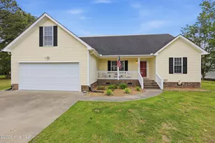192 Stevenson Dr, Hertford, NC 27944 - Photo 1