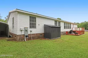 135 Hotel Branch Ln, Richlands, NC 28574 - Photo 23