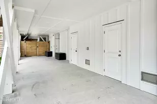 506 Canal Dr, Carolina Beach, NC 28428 - Photo 3