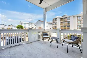 506 Canal Dr, Carolina Beach, NC 28428 - Photo 23