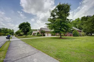 606 Taberna Cir, New Bern, NC 28562 - Photo 5