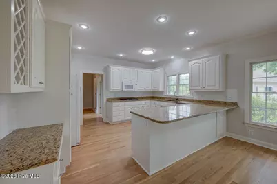 606 Taberna Circle, New Bern, NC 28562 - Photo 13
