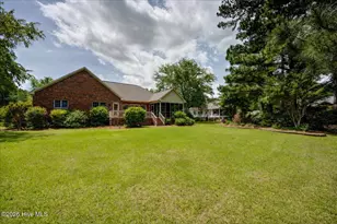 606 Taberna Cir, New Bern, NC 28562 - Photo 15
