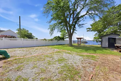 525 N A Street, Bridgeton, NC 28519 - Photo 41