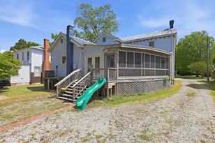 525 N A St, Bridgeton, NC 28519 - Photo 5